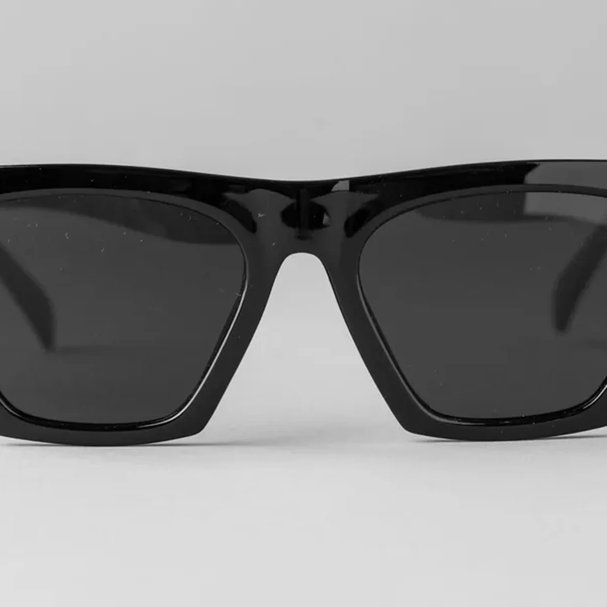 Solace Cat-Eye 8mm acetate detail