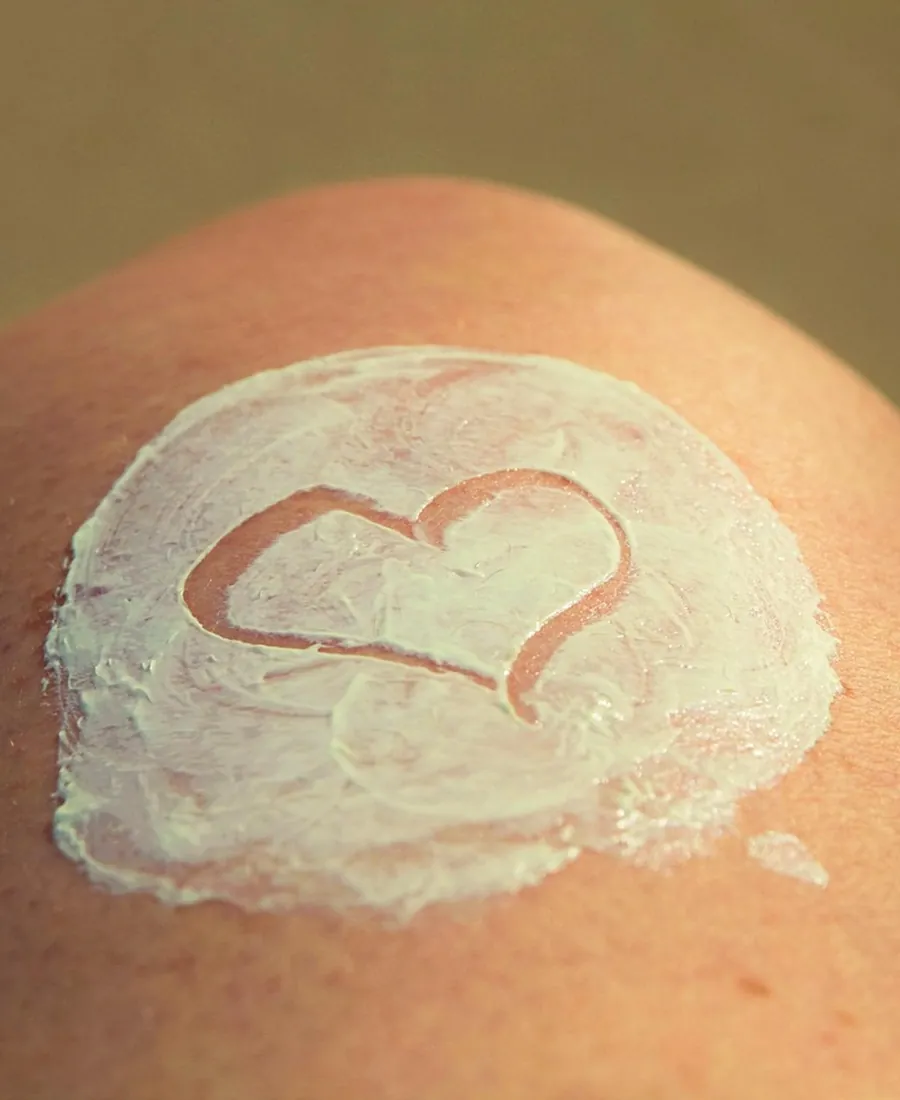 SPF 50 sunscreen gel
