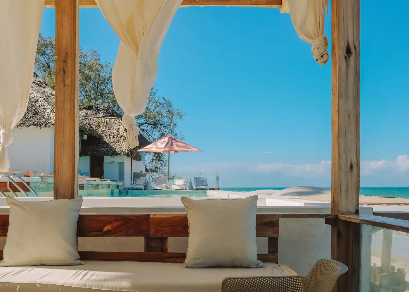 Residence cabana and pool