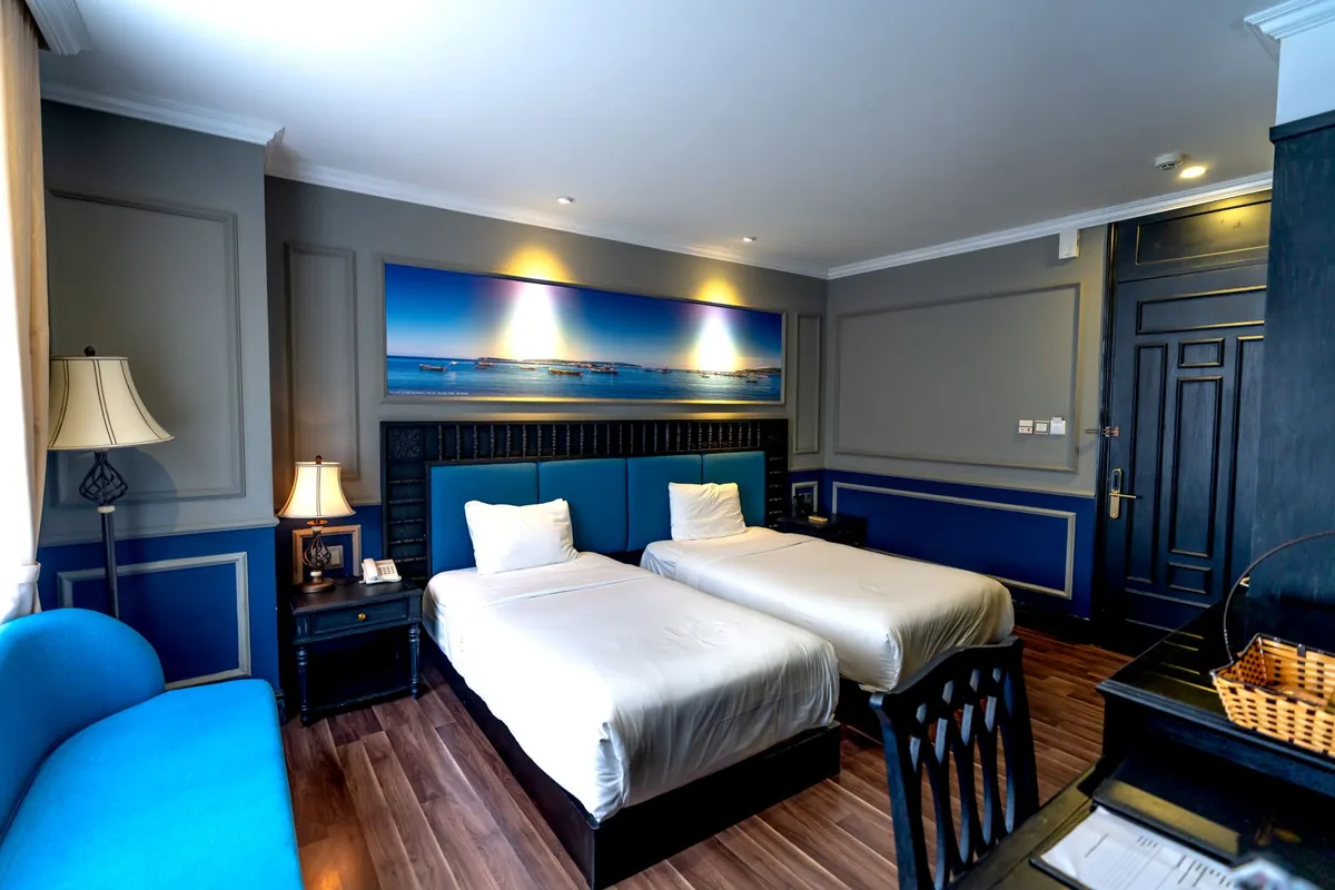 Creekside Suites