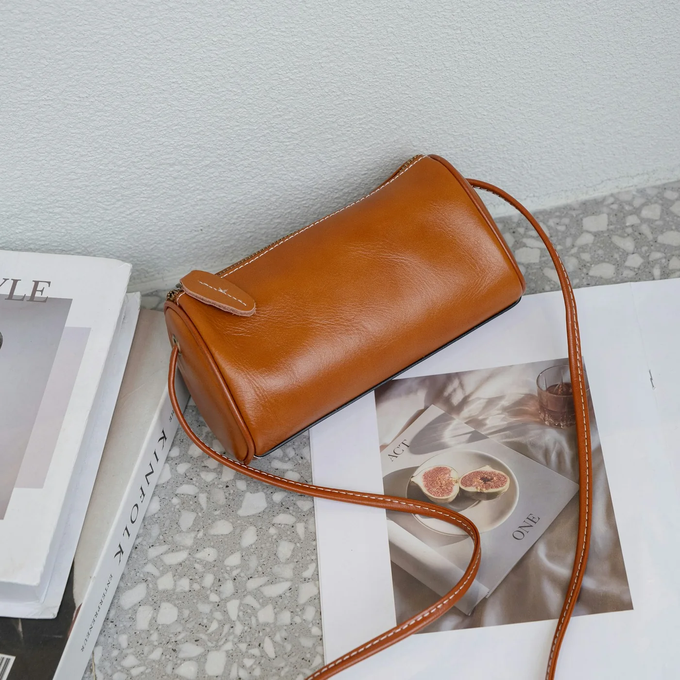 Dove Cylinder Crossbody