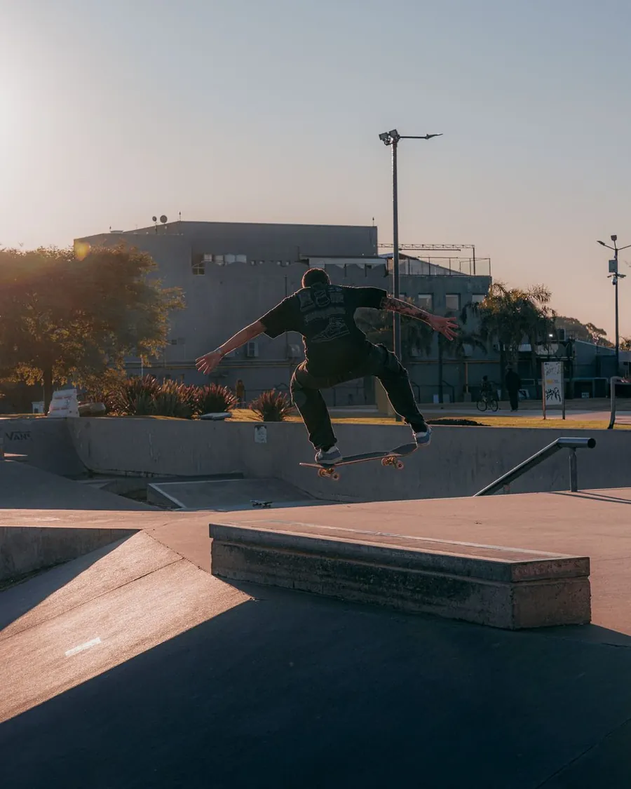 Look 02, Carter Road skatepark