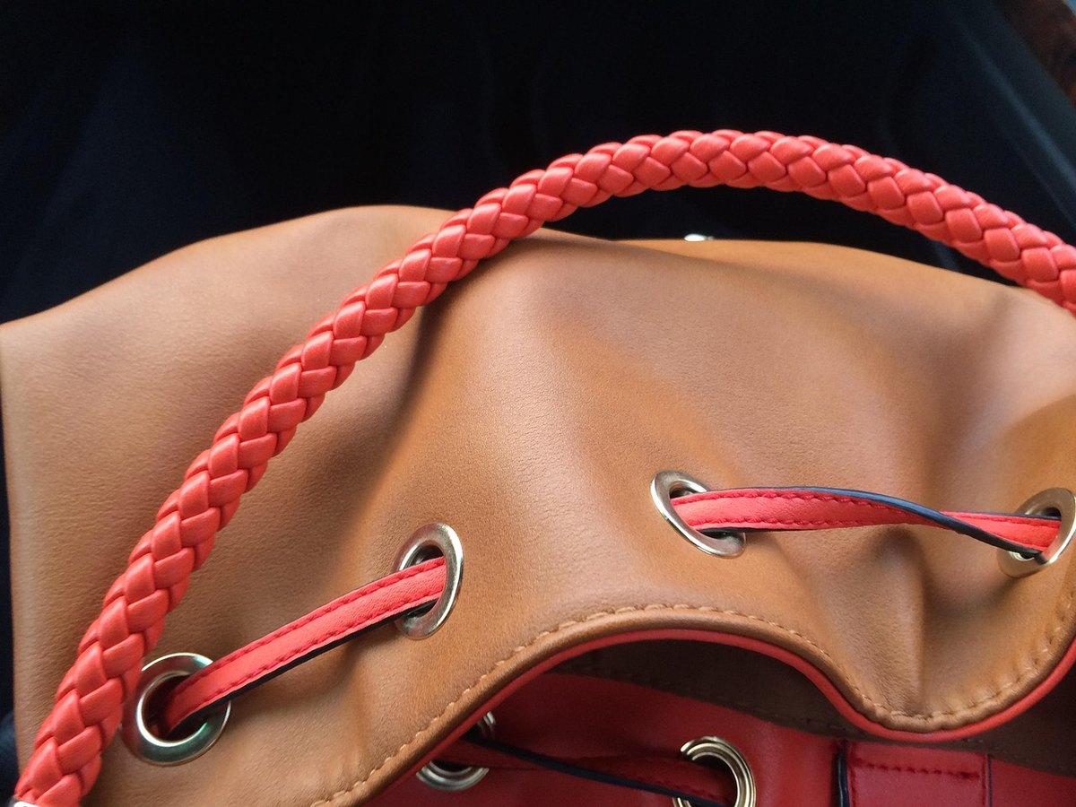 Tresse Bucket Bag