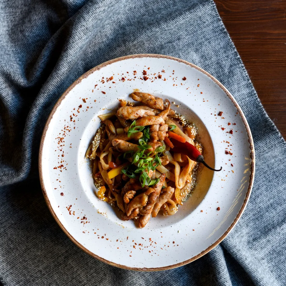 Wok Chilli Chicken Noodle Kit