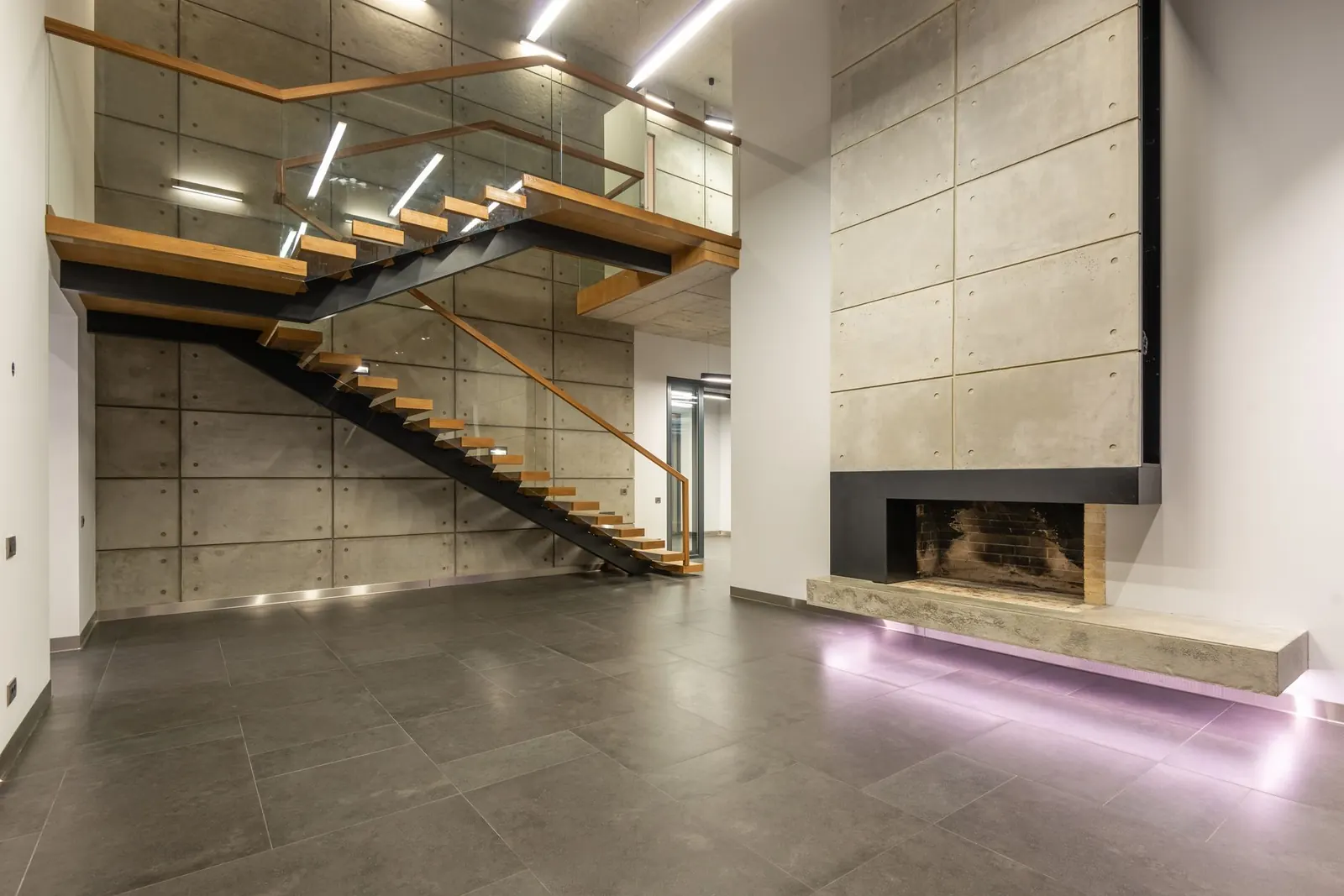 Top-lit stair