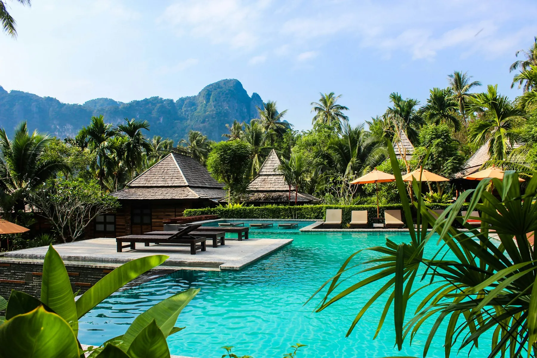 Pool Suite
