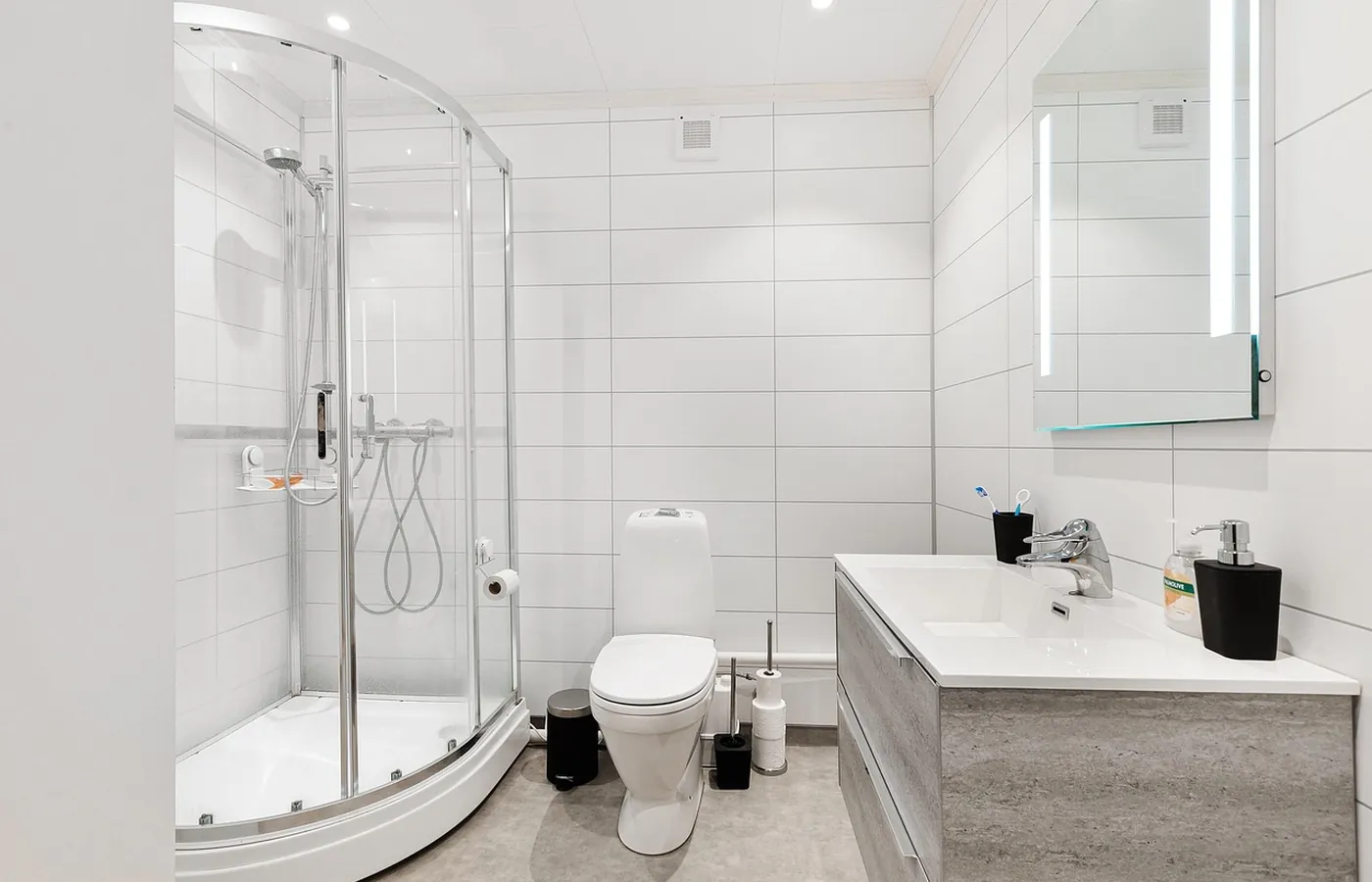 Bathroom refit, after