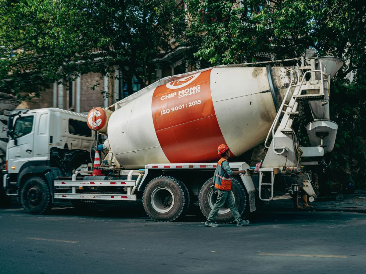 Transit mixer